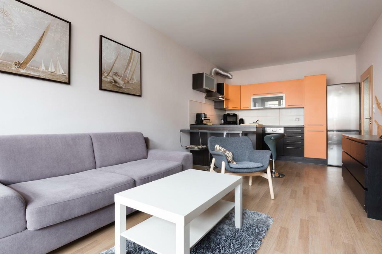 The Sunny Prague Appartment&Garage Екстериор снимка